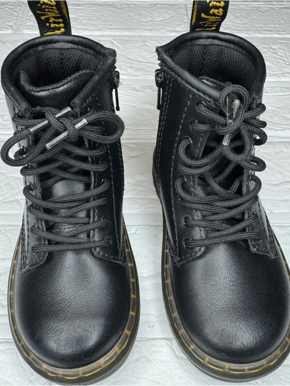 Dr. Martens Toddler US8 Kids Black Leather Lace-Up Boots with Yellow Stitching - Picture 6 of 14